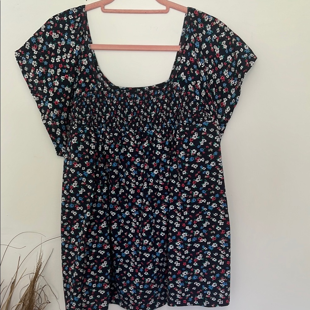 Floral Navy Top